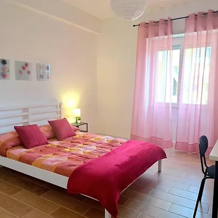 Appartamento Casa Fiamma - Metro A Tuscolana Roma